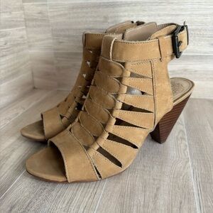 Vince Camuto Tan Heeled Sandals